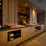 Cervino - Vretreats, An Slh Breuil-Cervinia